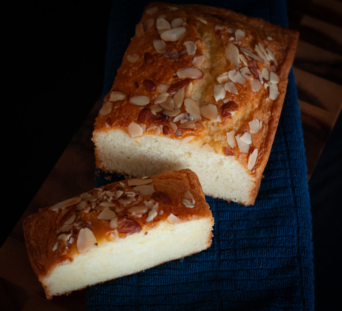 Poundcake - Almond *